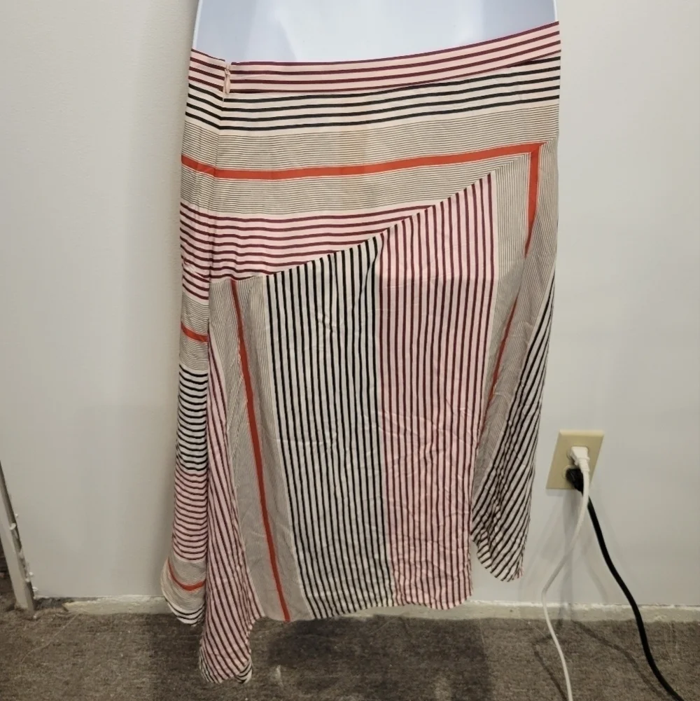 Joie size 4 asymmetrical red/black stripes skirt